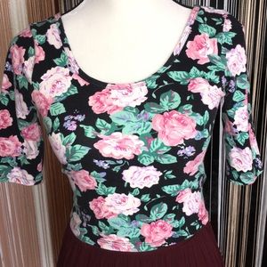 🌸Forever 21 🌸shirt